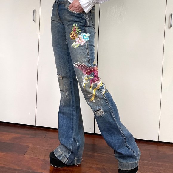 Auc D&G Distressed Embroidered Studded HAWAII TROPICAL Flare jeans - Picture 12 of 16